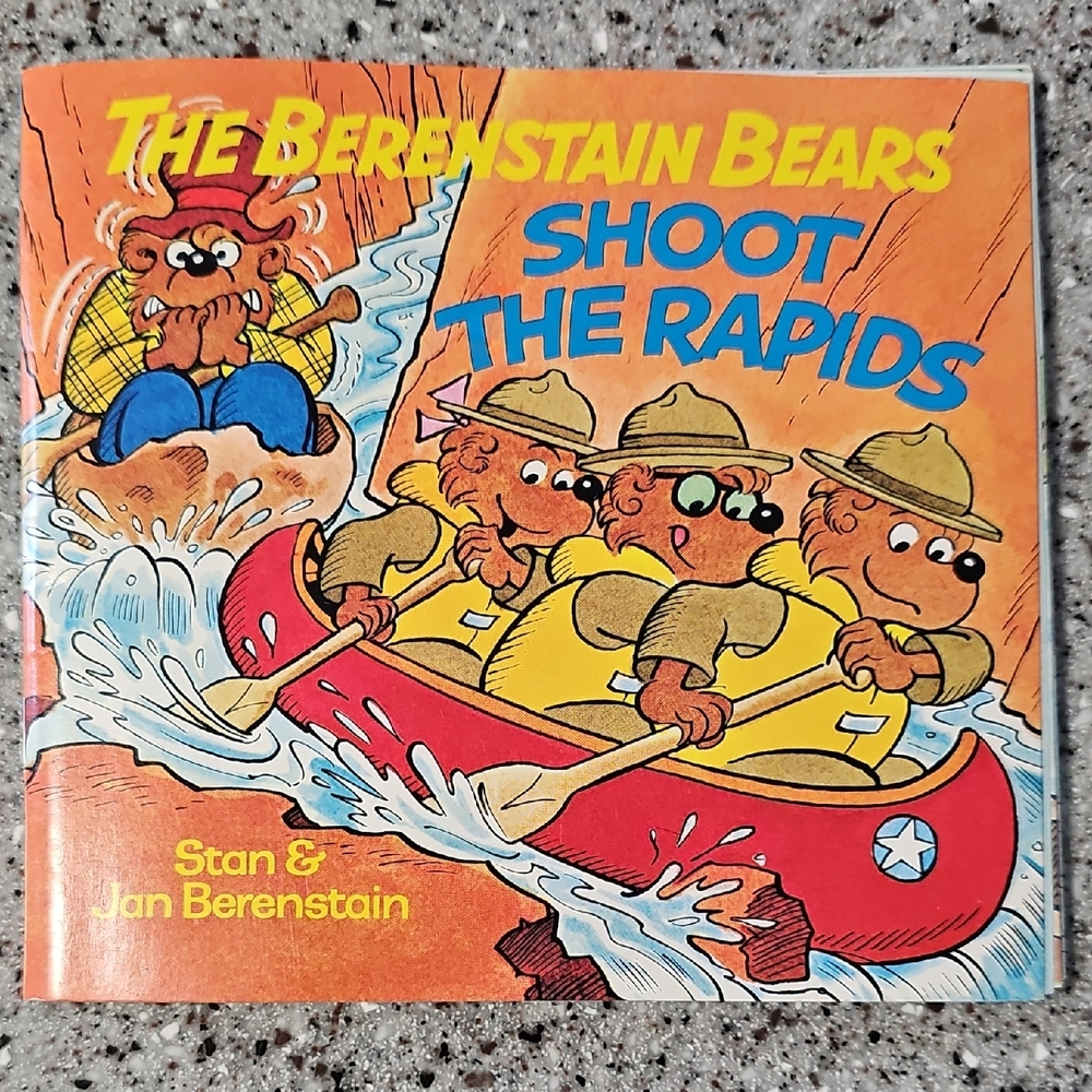 Vintage 1984 Berenstain Bears Shoot The Rapids Paperback Book